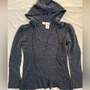 Y2K No Boundaries heart buttons V-Neck Hooded Sweater